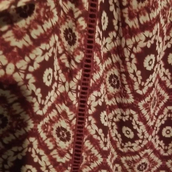 Lane Bryant Ladies Blouse - Picture 4 of 4